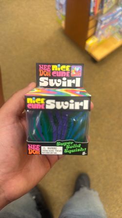 Needoh swirl cube