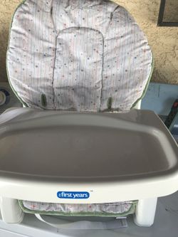 Baby feeding chair