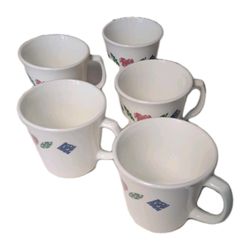 Corelle Quilt Coffee Mugs Set of 5 Hearts Diamonds Milk Glass Corning 1994 VTG