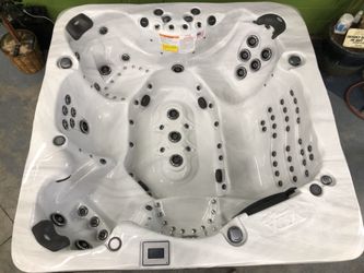 Newly Designed 2020 Vita Spa Rendezvous W/Bluetooth WiFi Blower