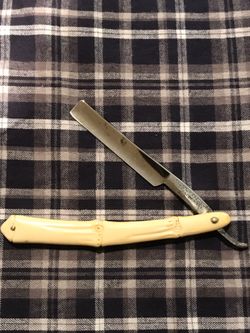 Vintage JR Torrey razor co. Bambi handle. Exc cond. OBO