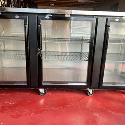 Brand New Cooler On Wheels 