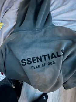 Essentials hoodie *read desc