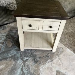 Square Side Table - L24” x W24” x H25”