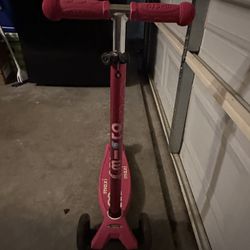 Micro Maxi kickboard Age 2-5 pink