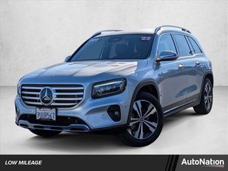 2025 Mercedes-Benz GLB 250