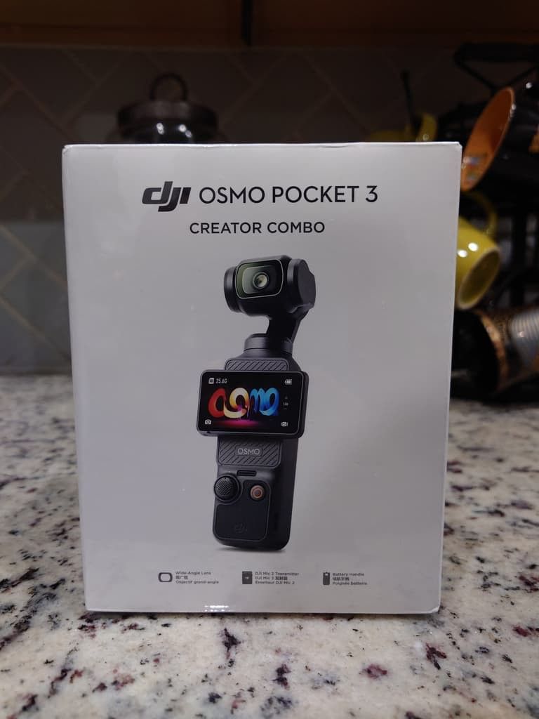 DJI Osmo Pocket 3 Creator Combo
