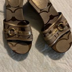 Vintage Coach Wedge Size 7