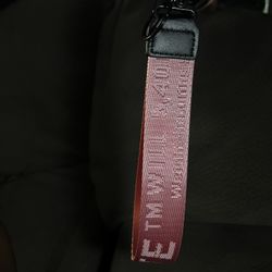 Off-White Pink Keychain & black & Yellow off-white Socks 