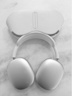 AirPods Max