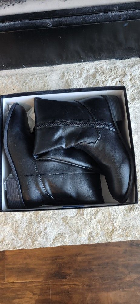 Black Leather Women's Boots