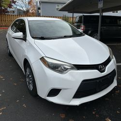 Toyota Corolla LE 2015