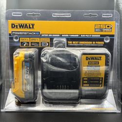 DeWalt 20V MAX POWERSTACK Starter Kit With 1.7 Ah Battery & Charger DCBP034C