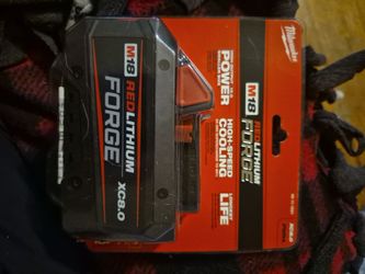 Milwaukee m18 XC8.0