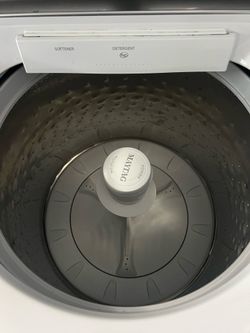 Washer and dryer white