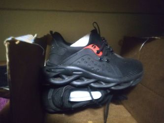 Brand New Fashion Steel Toe Shoes!