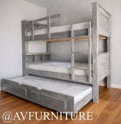 Twin Twin Bunk Bed w Twin Trundle and 3 Mattresses