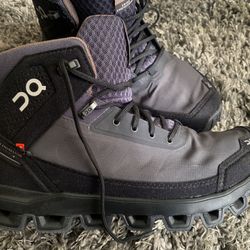 Men’s On Cloud ’Cloudridge’ Hiking Shoes Brand New Sz. 7.5