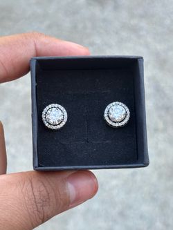 VVS1 Moissanite Earrings 1ct, 2ct