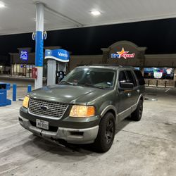 2004 Ford Expedition 