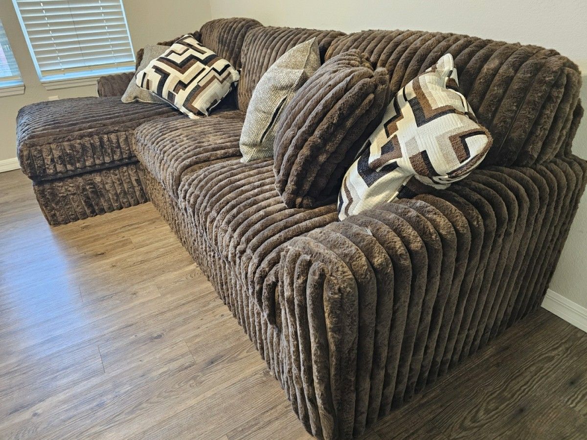 New Chaise Sectional Sofa chocolate