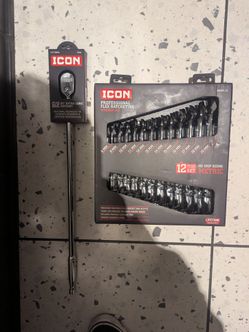 Icon 20" extra long ratchet / icon 12 piece flex head ratcheting wrench set