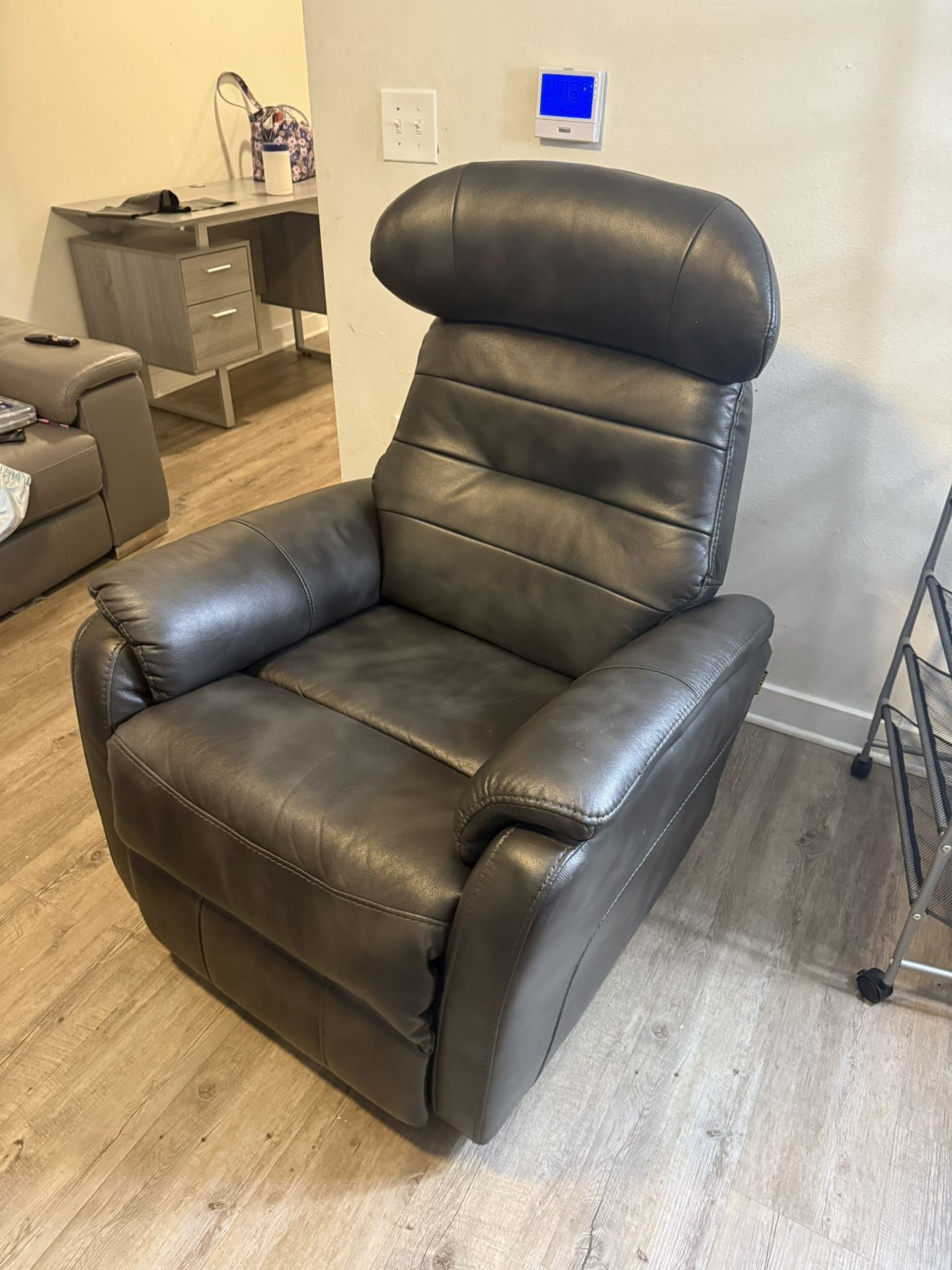 Leather Sofa Recliner