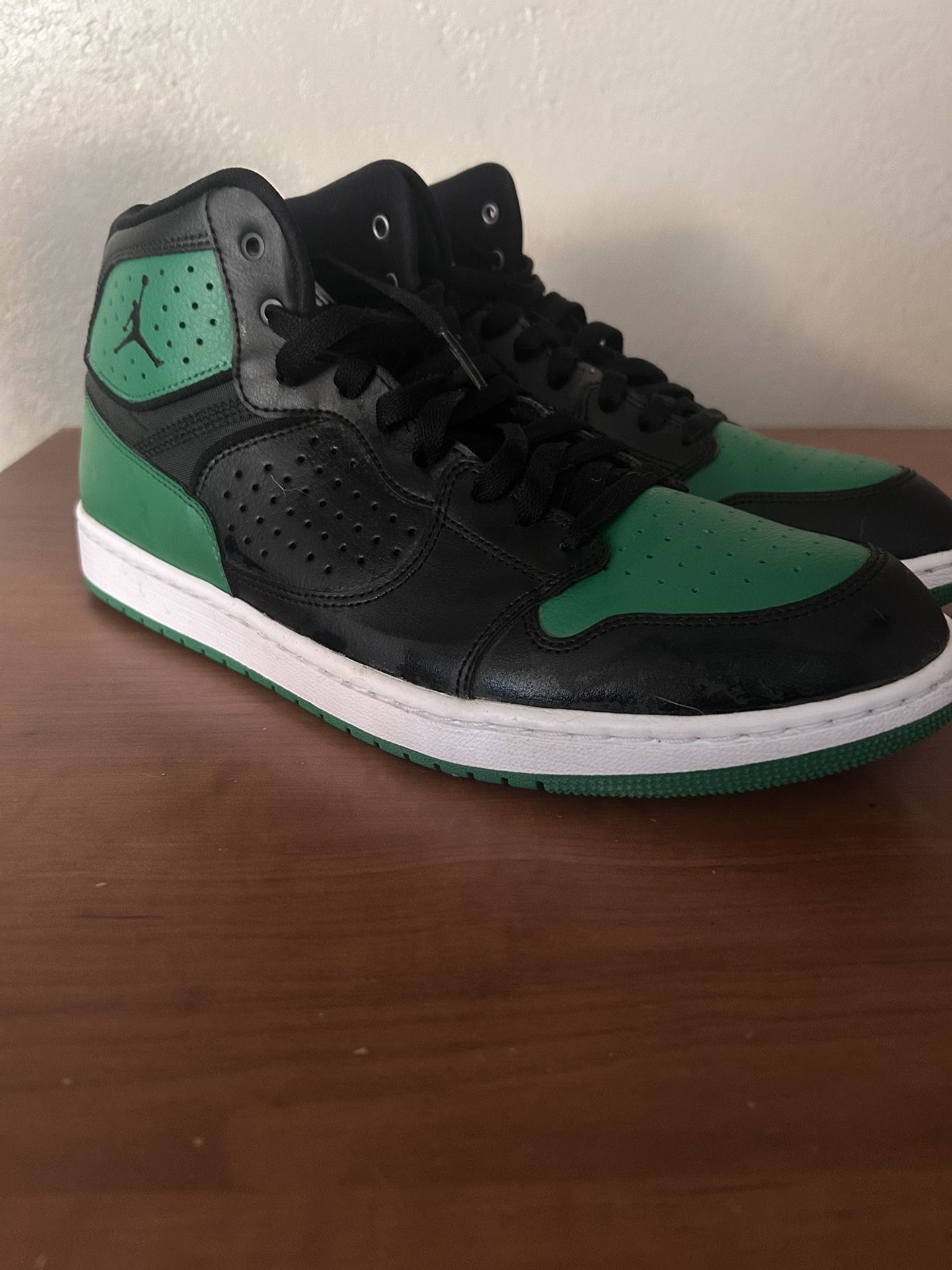 Nike Air Jordan’s Access Black Aloe Verde Size 11 Men’s $90