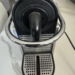 Nespresso Inissia single-serving espresso machine