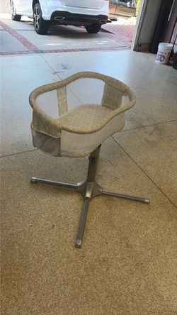 Halo Bassinest Swivel Sleeper