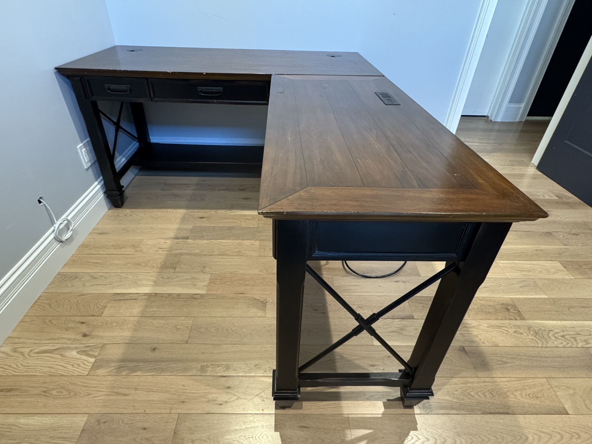 Office Desk