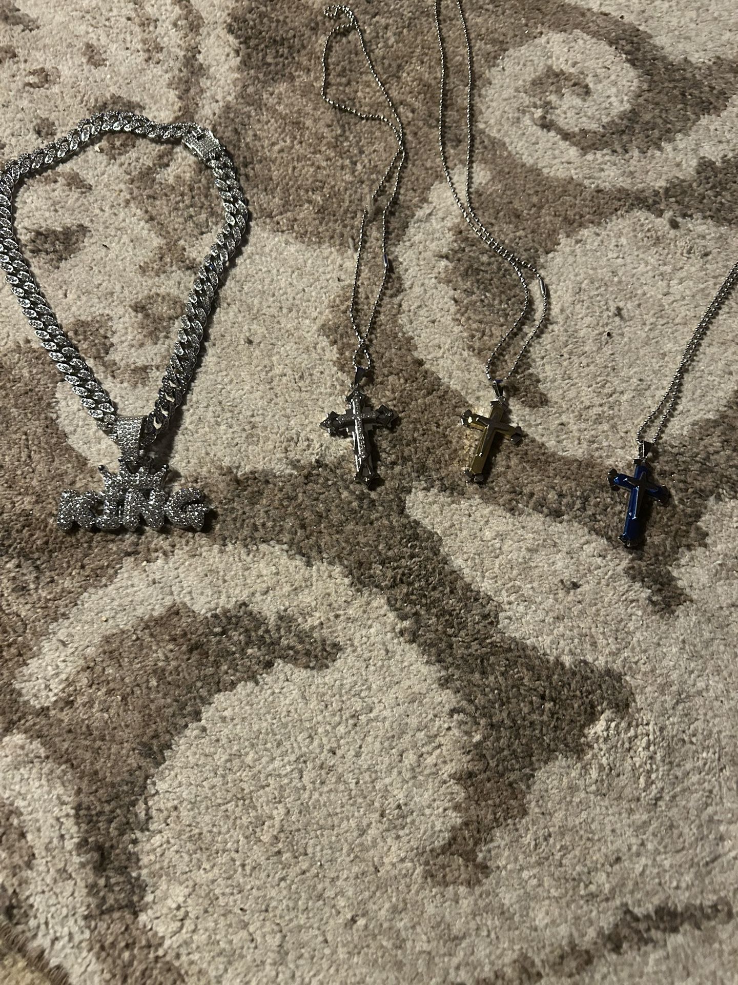 Iced Out KING Chain + 3 Cross Necklace set