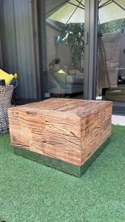 Reclaimed wood, center coffee table