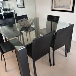 Glass dining room table