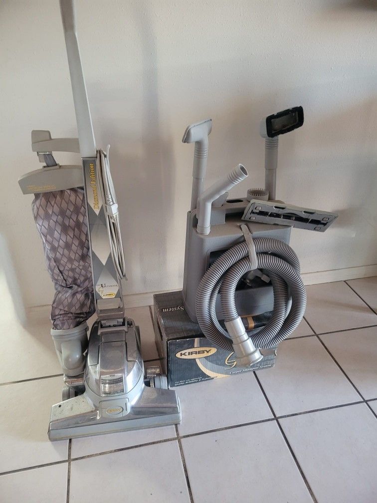 Kirby Vacuum With Shampoer