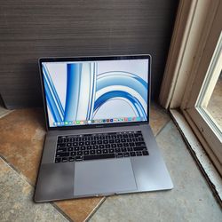 MacBook Pro 15" i7 16GB RAM 500gb SSD |100%🔋health Adobe, Final Cut, Logic, Office |Best Offer