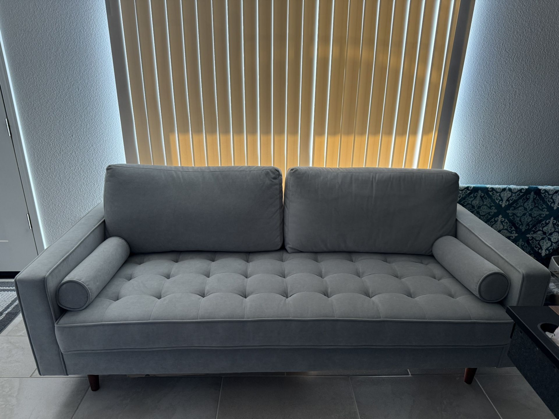 ALLMODERN Sofa