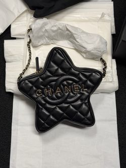100% authentic Chanel CC Walk of Fame Star Bag Quilted Lambskin Leather