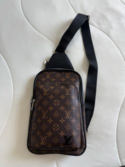Louis Vuitton Avenue Sling Bag