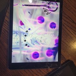 2 Broken Screen Ipads. ...for Parts