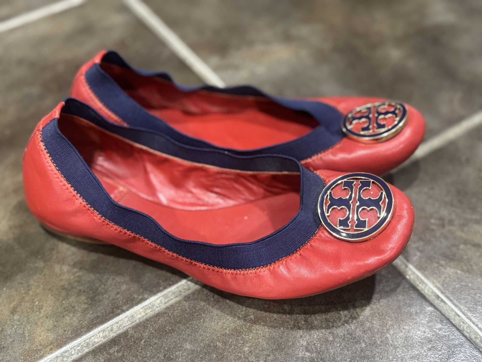 Tory Burch Women’s Red Leather Ballerina Flats ***Size 6M***