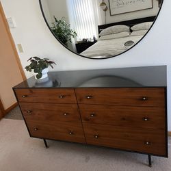 Drawer Dresser