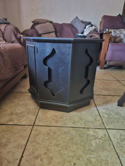 Center table