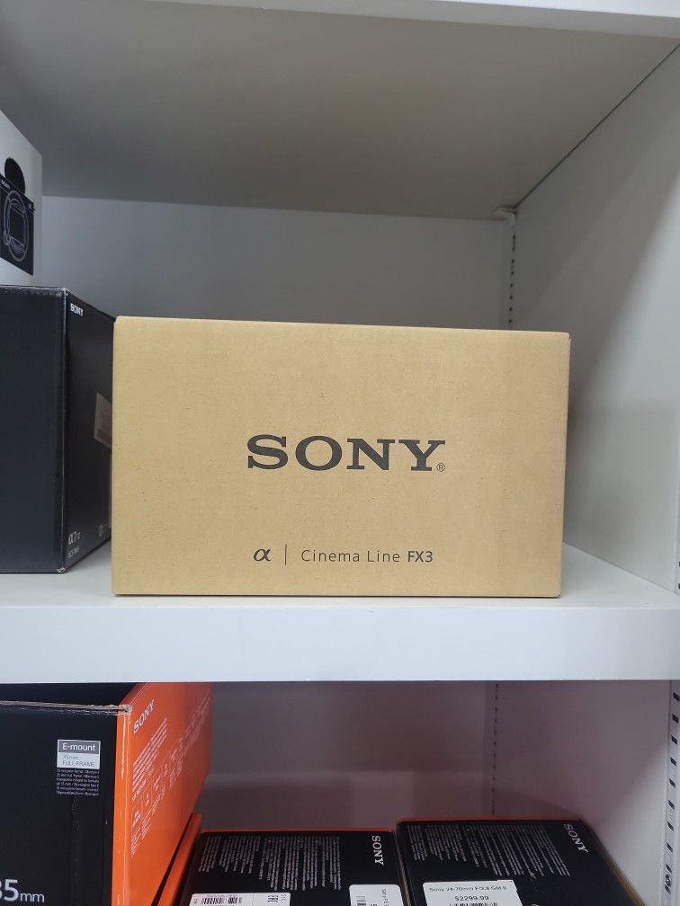 Fx3 Camera ☆ Ask About Our Inventory ☆