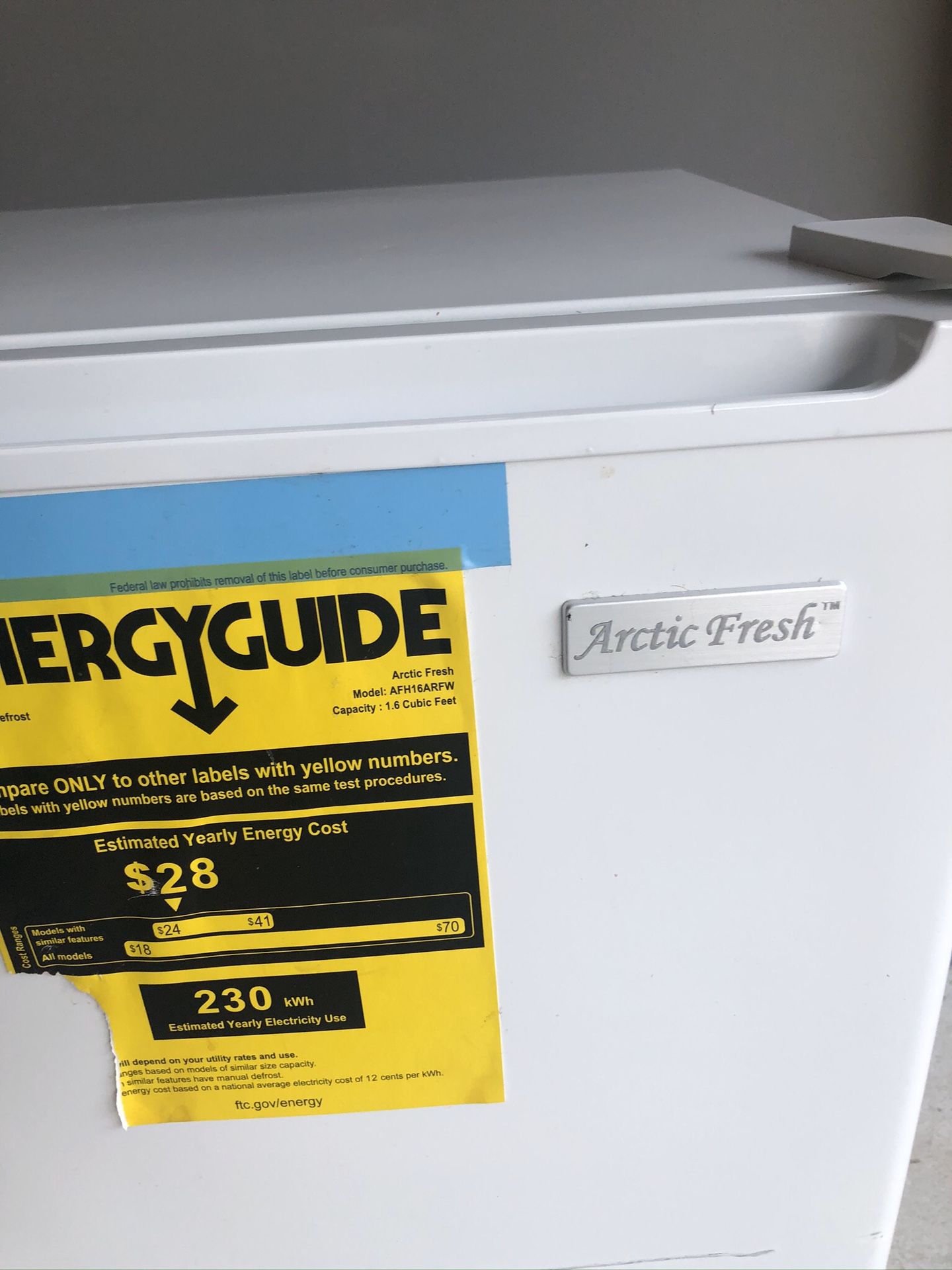 ARCTIC FRESH MINI FRIDGE for Sale in Hapeville, GA OfferUp