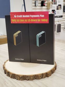 🔥 Foldable & Powerful! -  Samsung Galaxy Z Flip 6 5G – Just $5 Down! 📱