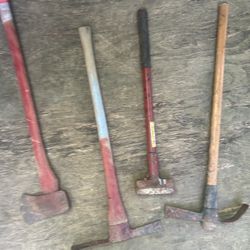 Axe , Sledge Hammer & 2 Mattocks 