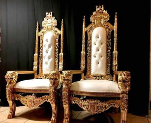 Accent Royal Throne Furniture