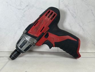 Milwaukee 2401-20 M12 12V Cordless 1/4" Hex Screwdriver (A1G010654)