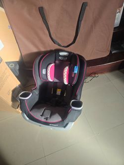 Graco extend2fit as new car seat